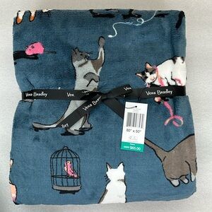 🆕 Vera Bradley Cat’s Meow Plush Cozy Fleece Throw Blanket 80” x 50” Blue